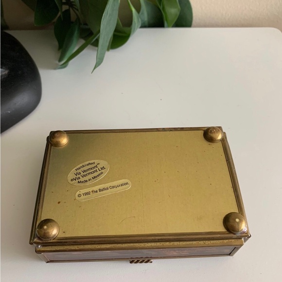 Vintage Brass/Glass Trinket Box - Picture 6 of 7